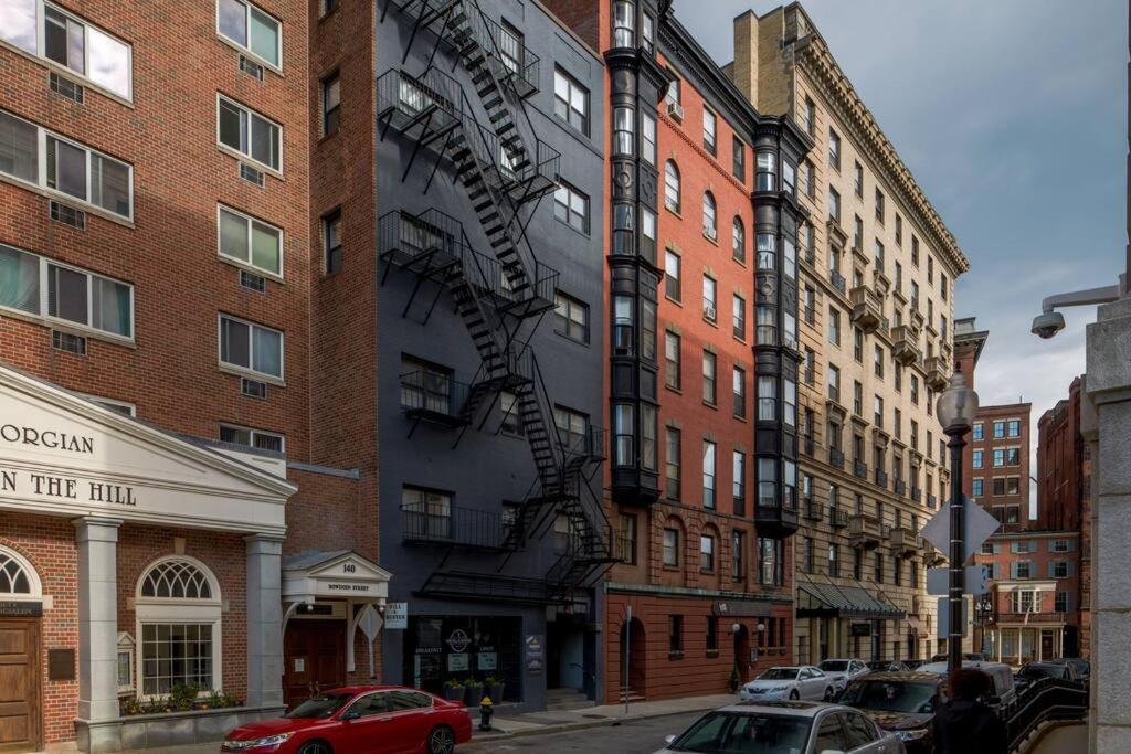 Simple Furnished Studio In The Heart Of Boston Bagian luar foto